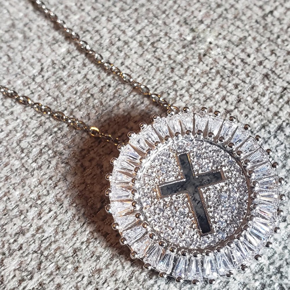 Diamond Cross Pendant Necklace